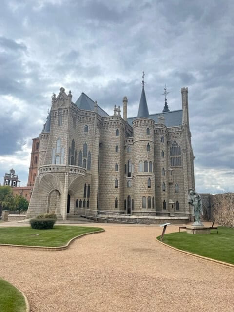 Gaudí - Astorga